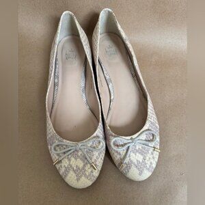 Kate & Mel Faux Snakeskin Leather Cream and Tan Bow Flats. Size EU38
